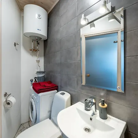 아파트 Garden Next To Telliskivi & Old Town *