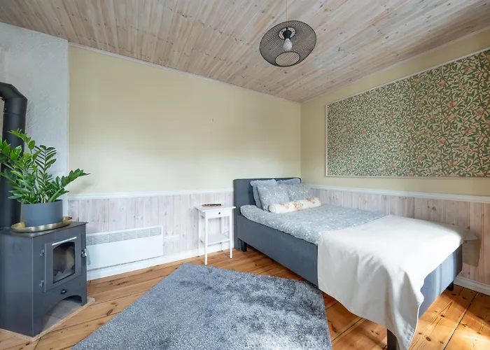 Garden Next To Telliskivi & Old Town Appartement Tallinn