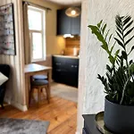 Apartamento Garden Next To Telliskivi & Old Town Tallin