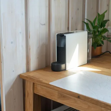 Garden Next To Telliskivi & Old Town Apartment Tallinn